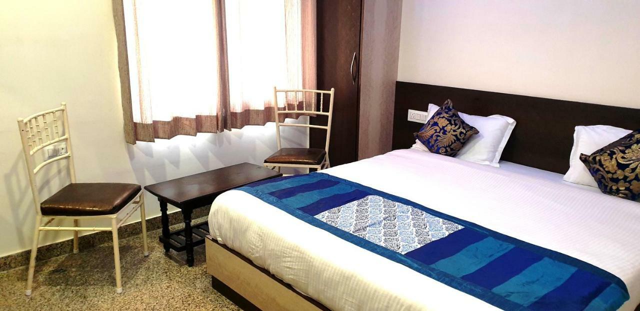 Vardan Villa Udaipur Esterno foto